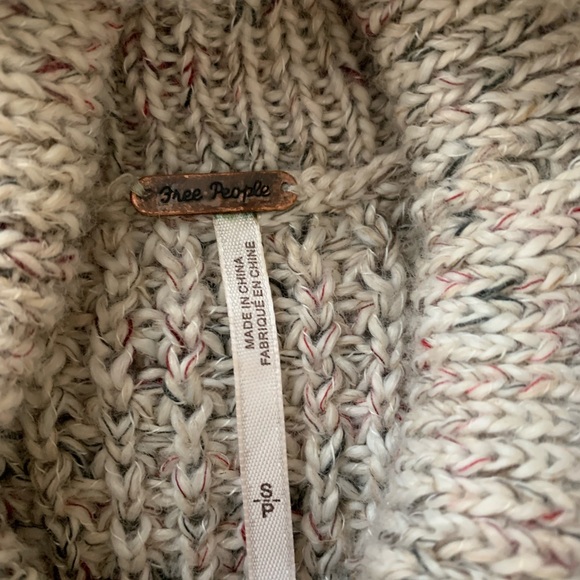 Host Pick 🌟 Free People chunky sweater size small EUC - Picture 4 of 7